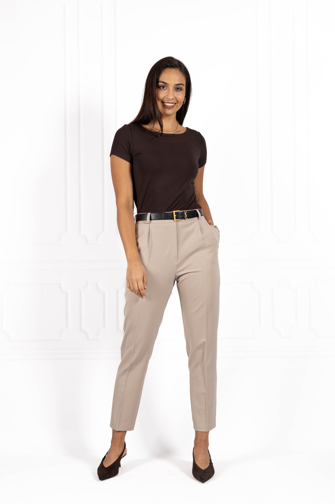 Spodnie damskie typu cygaretki Dark beige