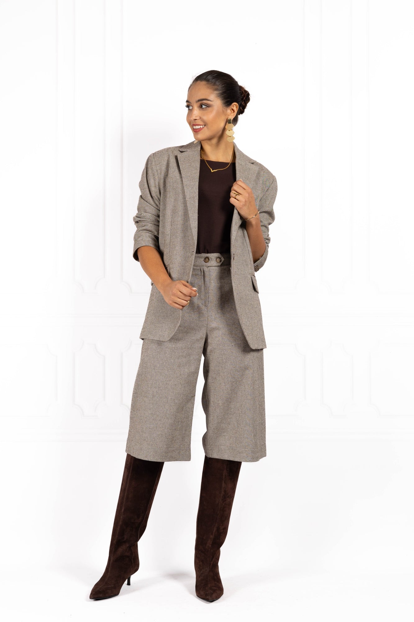 Bermudy damskie MONACO Beige